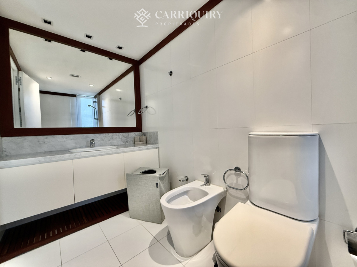 Apartamento ID.10183/-venta-MILLENIUM-TOWER-mansa-frente-al-mar-tres-suites-y-dependencias - Exclusivo Apartamento Frente al Mar en Brava, LE PARC ESQUINERO EN ALQUILER TEMPORARIO Punta del Este