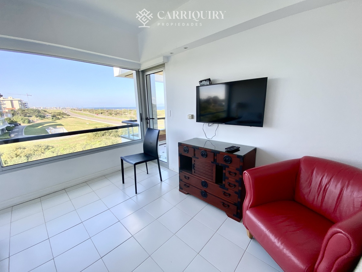 Apartamento ID.8262/Apartamento-en-alquiler- - Amplio apartamento en Brava, Punta del Este 4 dormitorios