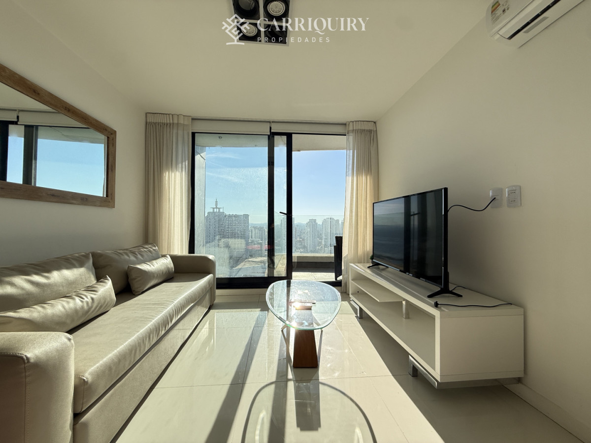 Apartamento ID.8972 - OPORTUNIDAD APARTAMENTO 2 DORMITORIOS EN TORRE DE CATEGORIA CON EXELENT VISTA Y TODOS LOS SERVICIOS 