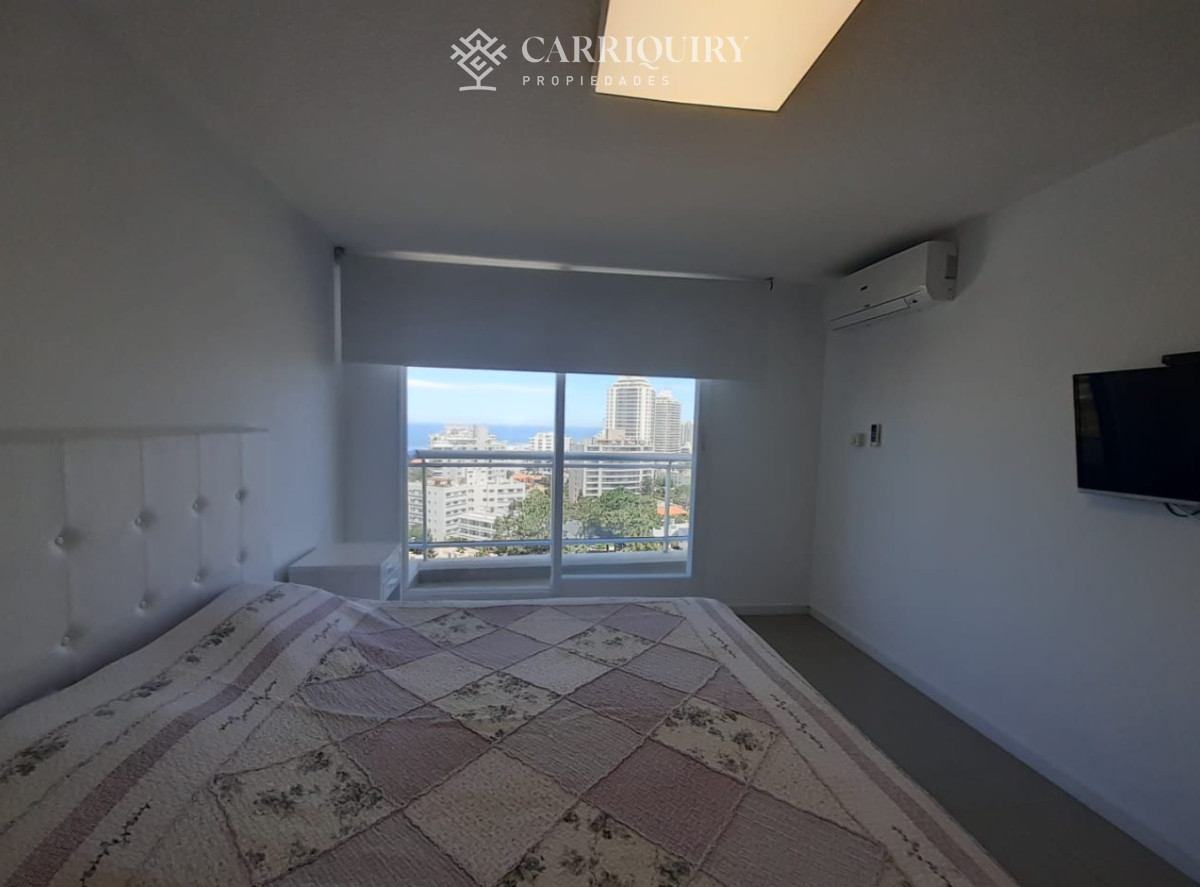 Apartamento ID.8707 - Apartamento a la venta en Playa Brava - Punta del Este
