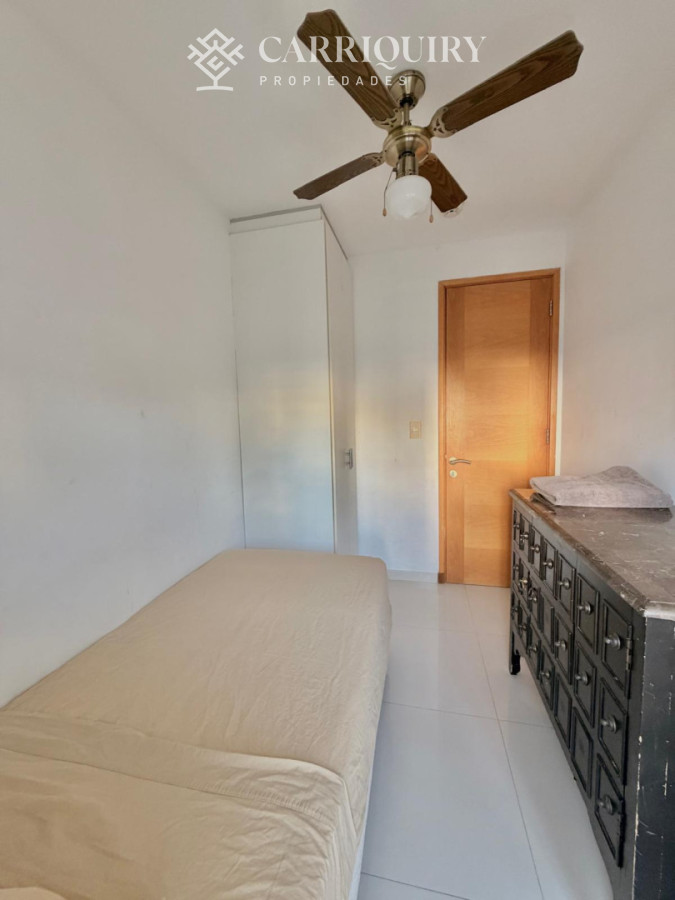 Apartamento ID.9523/APARTAMENTO-EN-ALQUILER-TEMPORARIO-1-DORMITORIO-Y-MEDIO-PLAYA-MANSA-FRENTE-AL-MAR-CRUCEROS-3-A-ESTRENAR - APARTAMENTO VENTA SEASONS TOWER 2 DORMITORIOS MAS SERVICIO