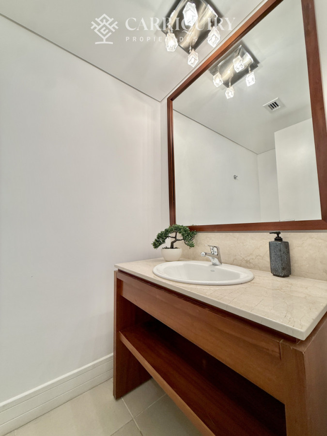 Apartamento ID.10599 - Exclusivo departamento esquinero en venta y alquiler temporal en Playa Brava