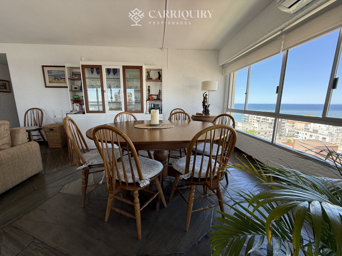 Apartamento ID.9247 - Amplio apartamento en venta con 3 dormitorios increibles vistas en el corazon de la peninsula