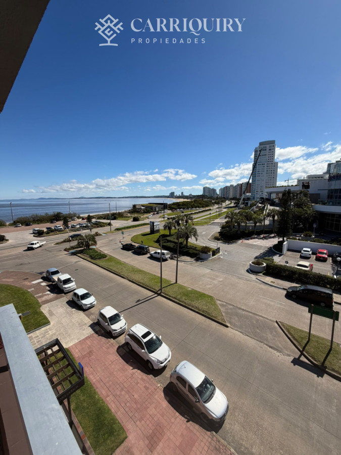 Apartamento ID.10688/Venta-Punta-del-este - Muy lindo duplex de 1 dormitorio y medio en alquiler anual en Playa Mansa