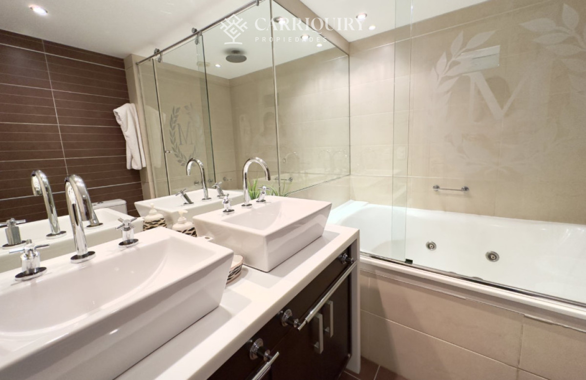 Apartamento ID.10630 - Exclusivo departamento de 3 suites en venta y alquiler temporal en Playa Brava