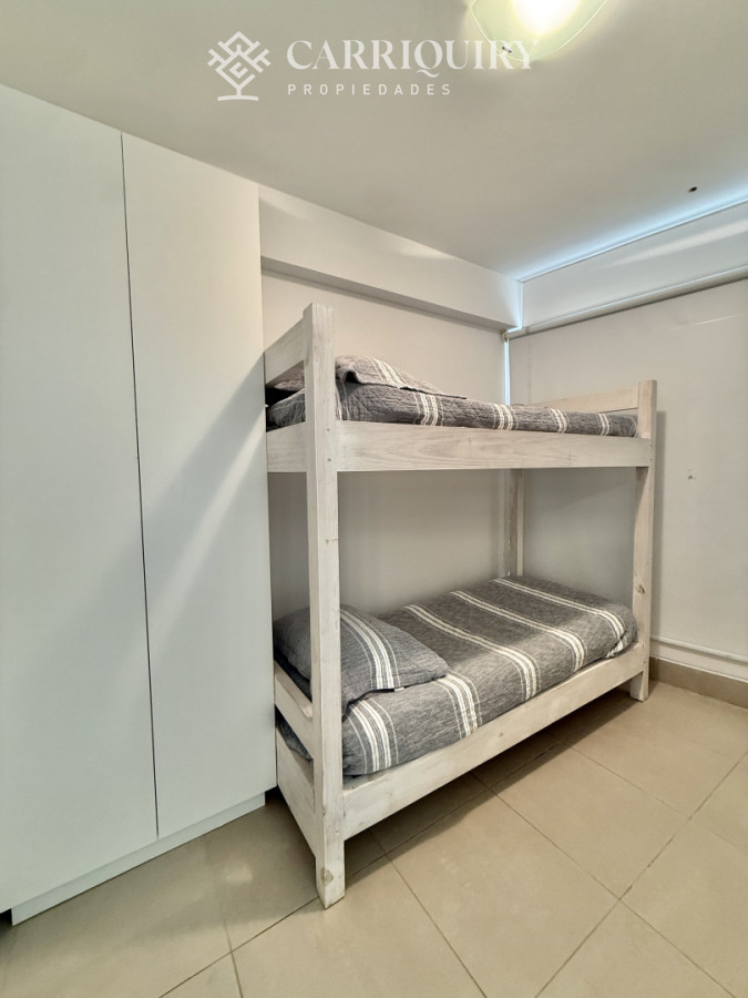 Apartamento ID.10183/-venta-MILLENIUM-TOWER-mansa-frente-al-mar-tres-suites-y-dependencias - Exclusivo Apartamento Frente al Mar en Brava, LE PARC ESQUINERO EN ALQUILER TEMPORARIO Punta del Este