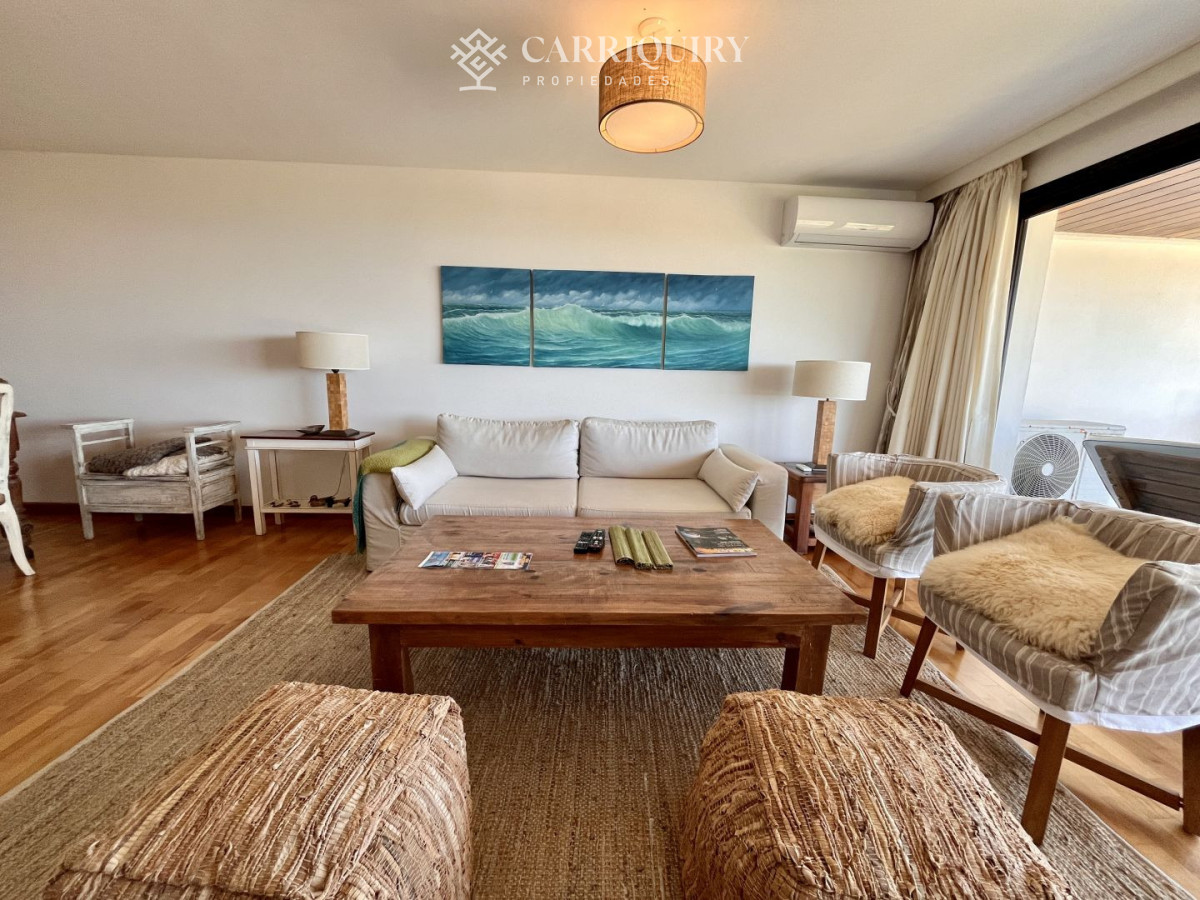 Apartamento ID.10640 - Apartamento en venta Arenas Blancas Punta del Este - 2 dormitorios frente al mar