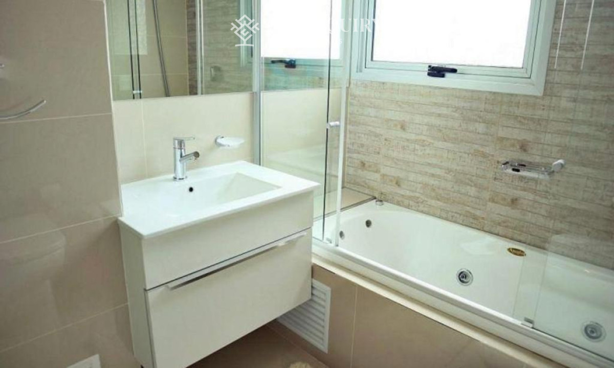 Apartamento ID.10636 - Exclusivo departamento esquinero de 3 dormitorios en venta en Playa Brava