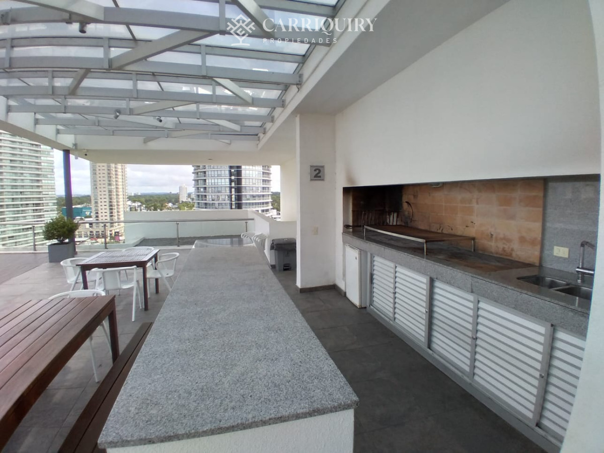 Apartamento ID.5550/Espectacular-Pent-House-con-vista-al-mar.-Ref:-8263 - Apartamento en Brava - Punta del Este