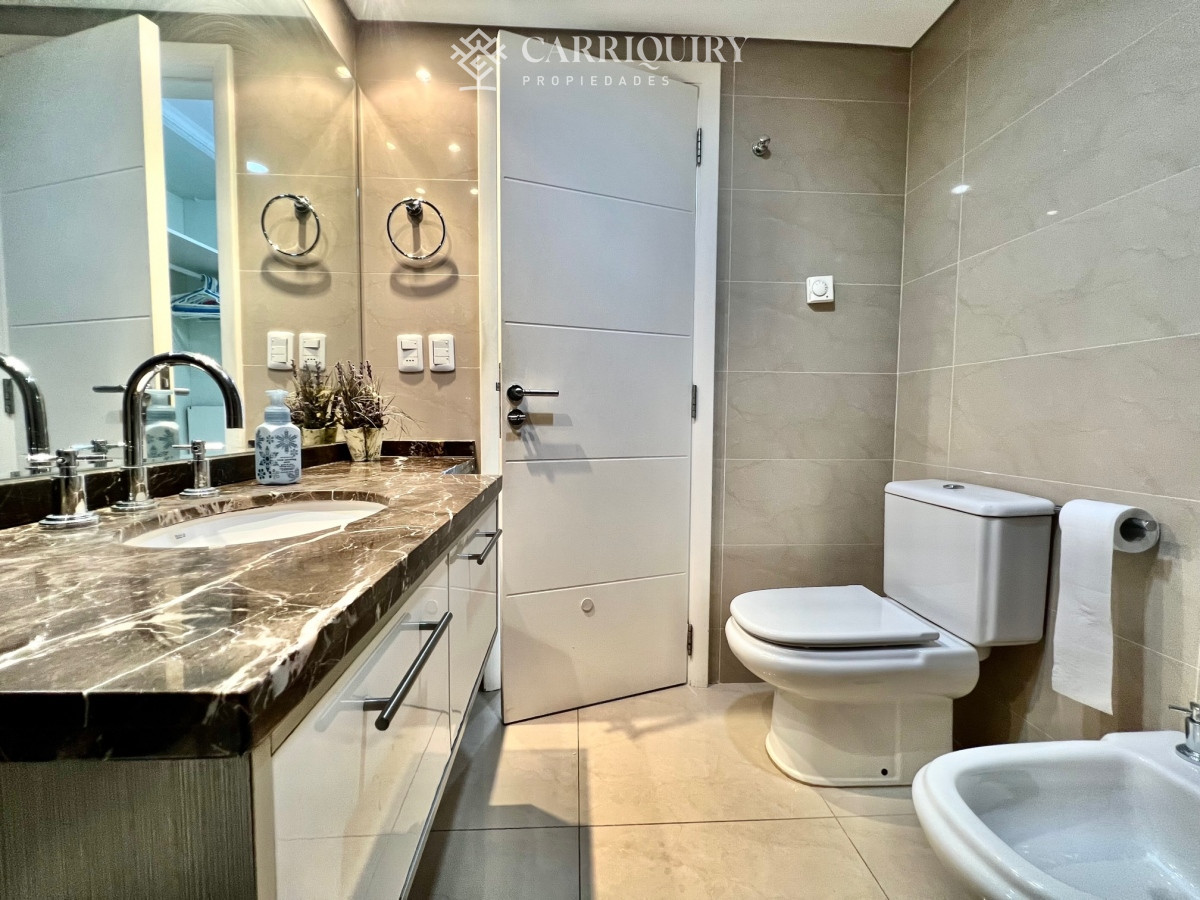 Apartamento ID.6965/Apartamento-en-alquiler-temporario-Playa-Mansa-2-dormitorios-SUNRISE-TOWER - ALQUILER TEMPORARIO APARTAMENTO 2 DORMITORIOS Y DEPENDECIA CASINO TOWER PLAYA MANSA