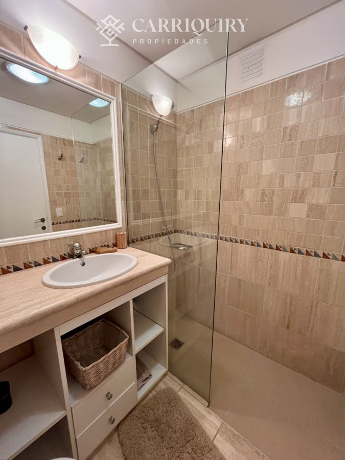 Apartamento ID.10640 - Apartamento en venta Arenas Blancas Punta del Este - 2 dormitorios frente al mar