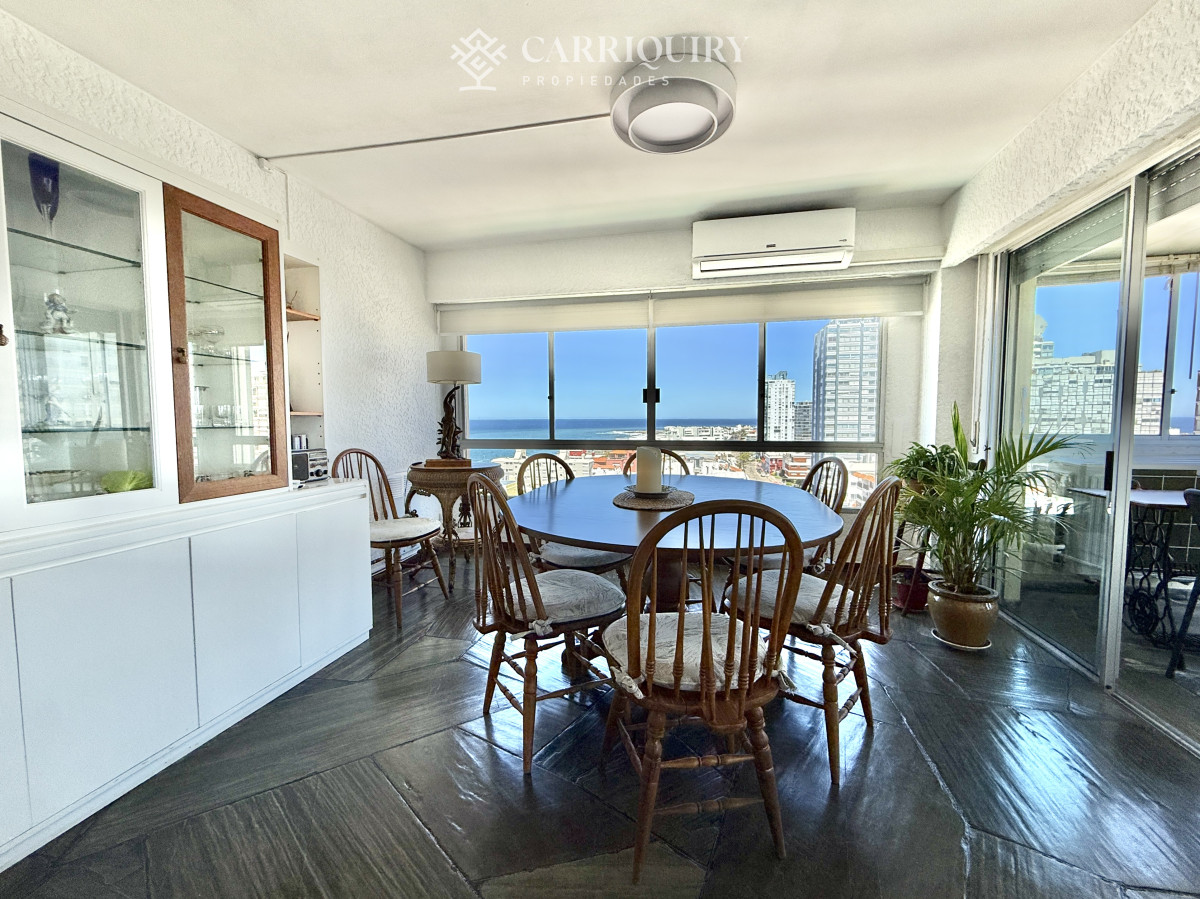 Apartamento ID.9247 - Amplio apartamento en venta con 3 dormitorios increibles vistas en el corazon de la peninsula