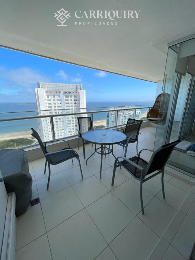 Apartamento ID.5522/Alquiler-temporario-de-apartamento-de-dos-dormitorios-con-parrillero-de-uso-exclusivo-en-Punta-Ballena - Apartamento en Mansa - Punta del Este