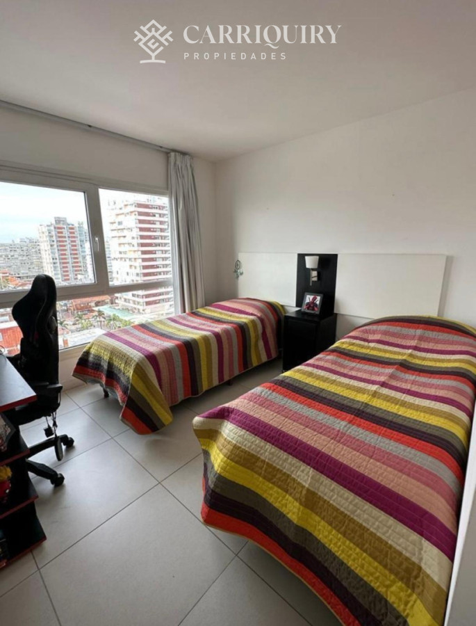 Apartamento ID.10345 - VISTA AL MAR EDIFICIO MODERNO APARTAMENTO DE 2 DORMOTIROS EN PENINSULA CON GARAJE