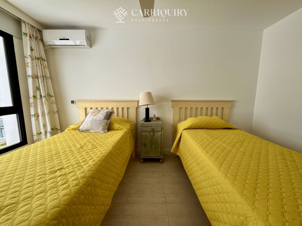 Apartamento ID.10640 - Apartamento en venta Arenas Blancas Punta del Este - 2 dormitorios frente al mar