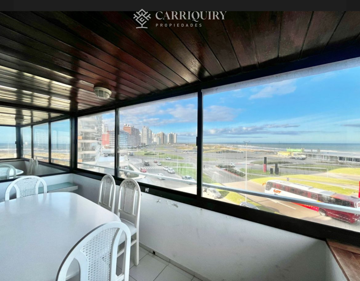 Apartamento ID.9660 - Apartamento de 3 dormitorios en primera linea 