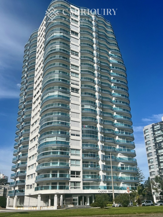 Apartamento ID.6965/Apartamento-en-alquiler-temporario-Playa-Mansa-2-dormitorios-SUNRISE-TOWER - ALQUILER TEMPORARIO APARTAMENTO 2 DORMITORIOS Y DEPENDECIA CASINO TOWER PLAYA MANSA