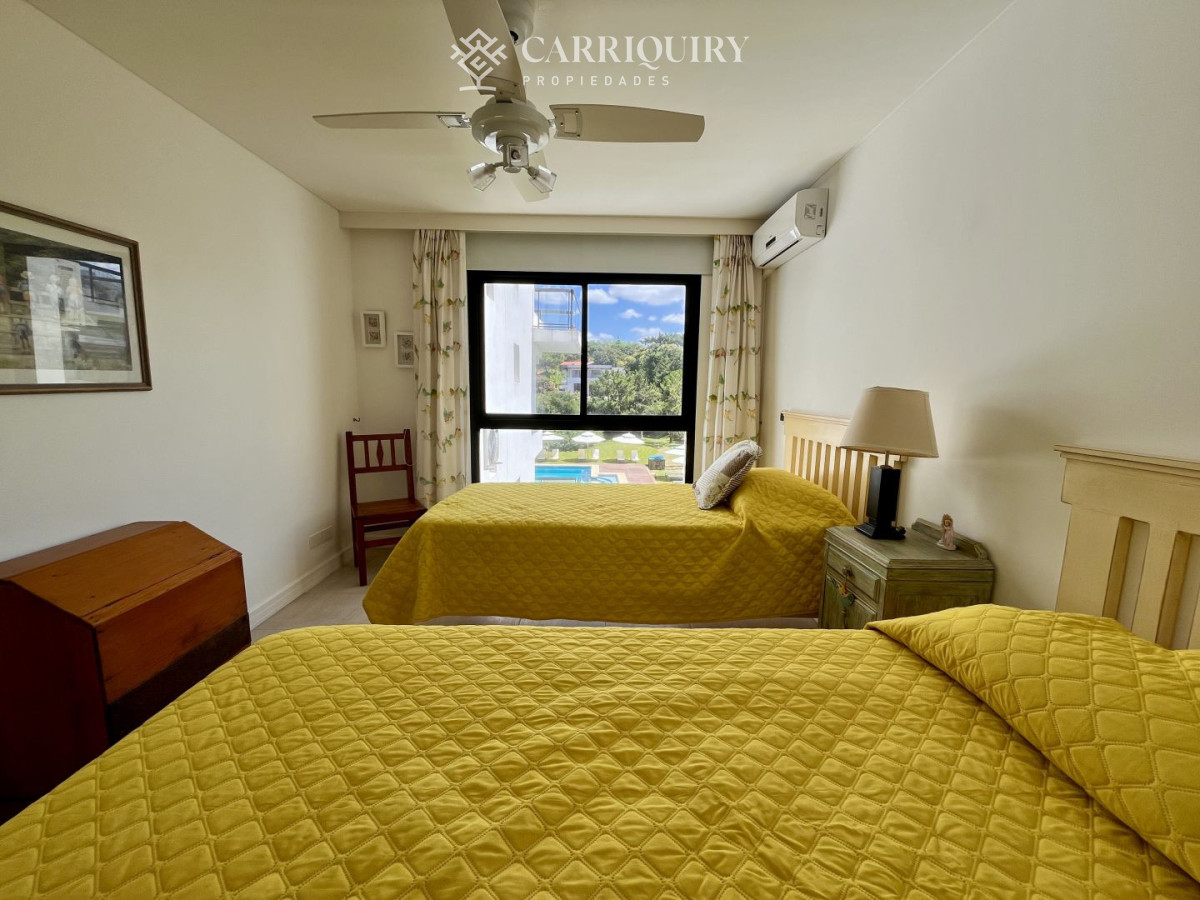 Apartamento ID.10640 - Apartamento en venta Arenas Blancas Punta del Este - 2 dormitorios frente al mar
