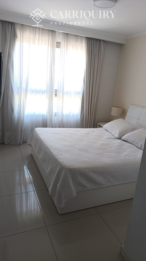 Apartamento ID.10253/Apartamento-en-venta-primera-linea-de-la-mansa-1-dormitorio - Apartamento en Mansa, Punta del Este