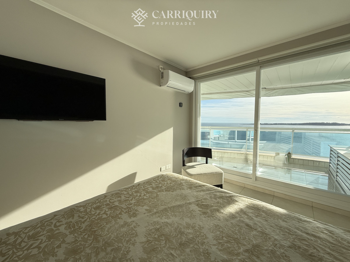 Apartamento ID.9207/Apartamento-en-alquiler-temporario-Playa-Mansa-3-dormitorios - APARTAMENTO EL AQUILER EN MILLENIUM TOWER 3 DORMITORIOS EN SUITE 