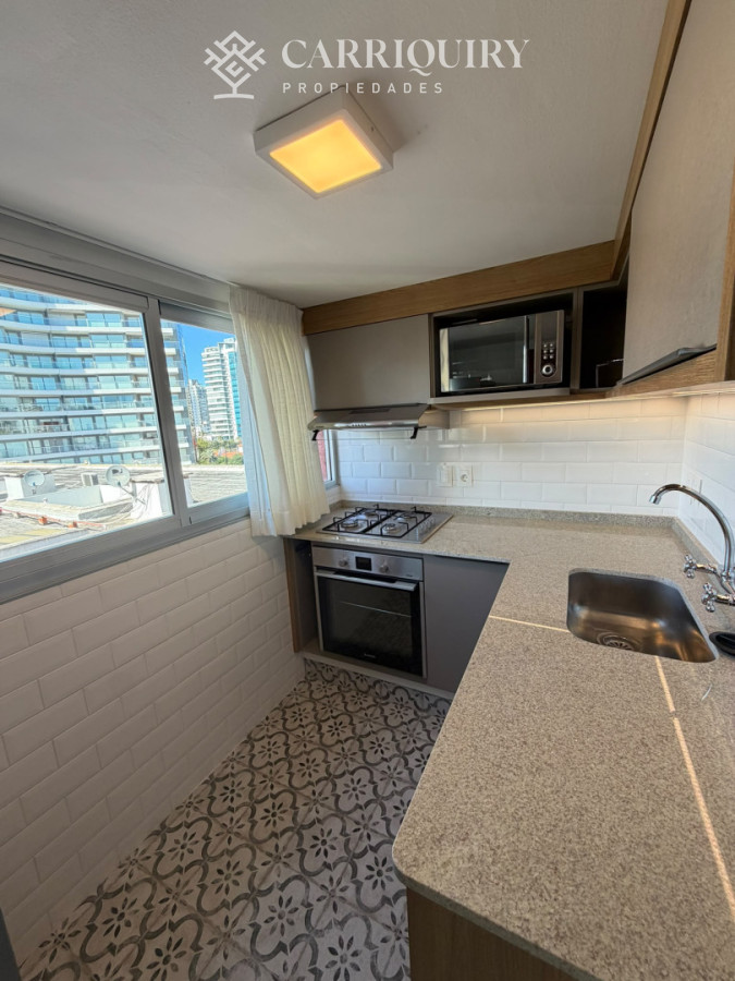 Apartamento ID.10688/Venta-Punta-del-este - Muy lindo duplex de 1 dormitorio y medio en alquiler anual en Playa Mansa