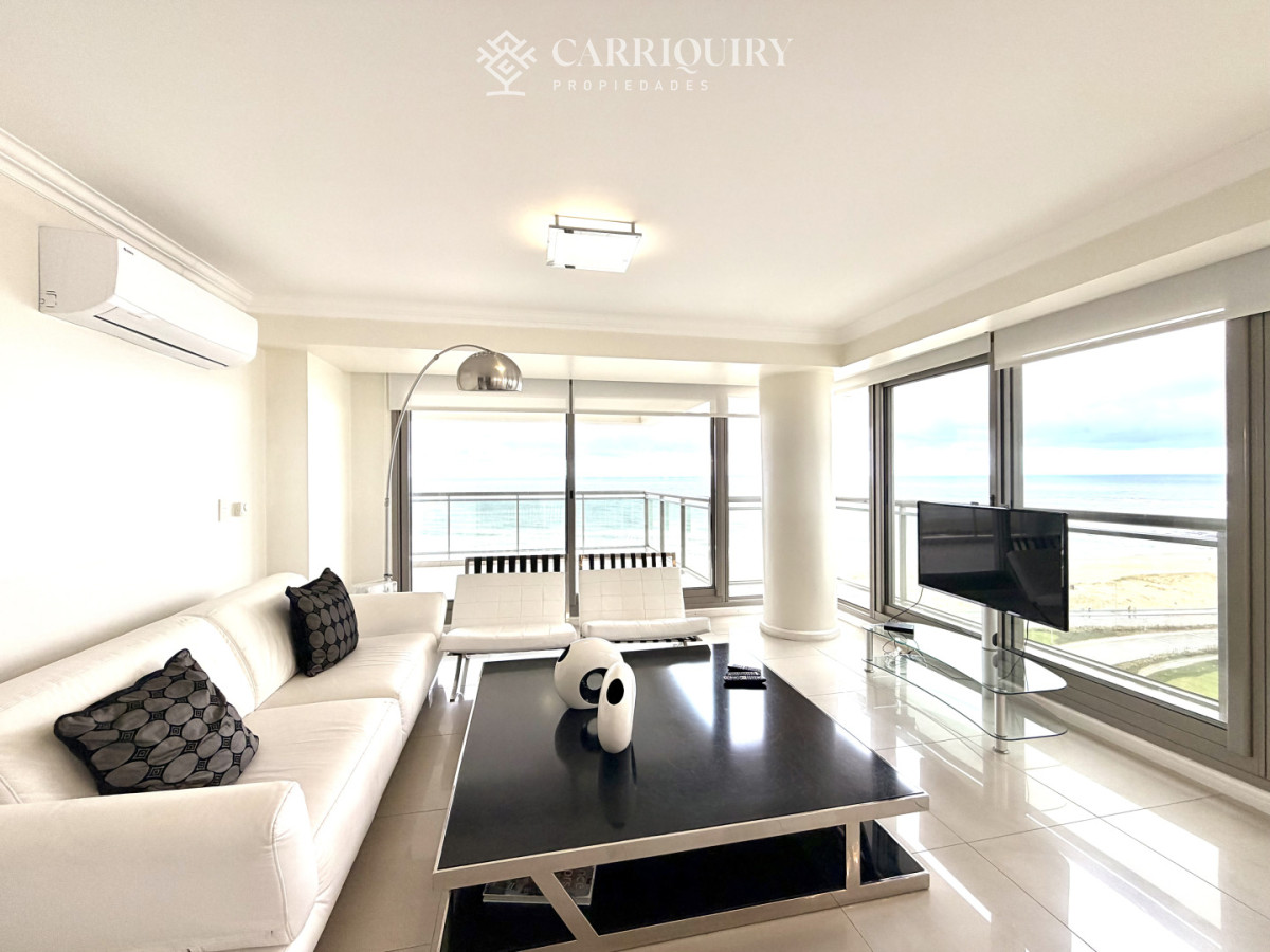Apartamento ID.10292/Apartamento-venta-2-dormiotiros-en-torre-Trump - Apartamento en venta 3 dormitorios Imperiale Punta del Este 
