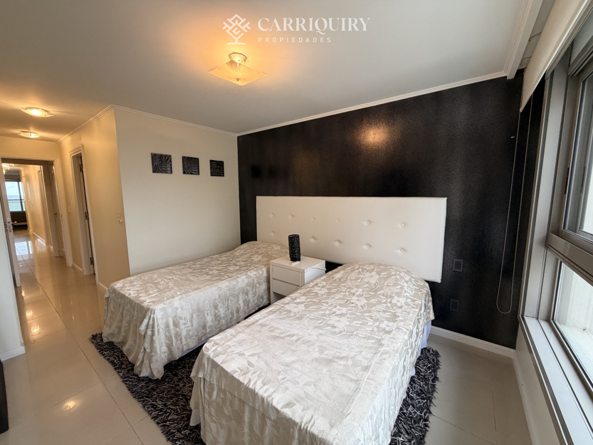 Apartamento ID.10294 - Apartamento en venta y alquiler en Imperiale 3 dormitorios