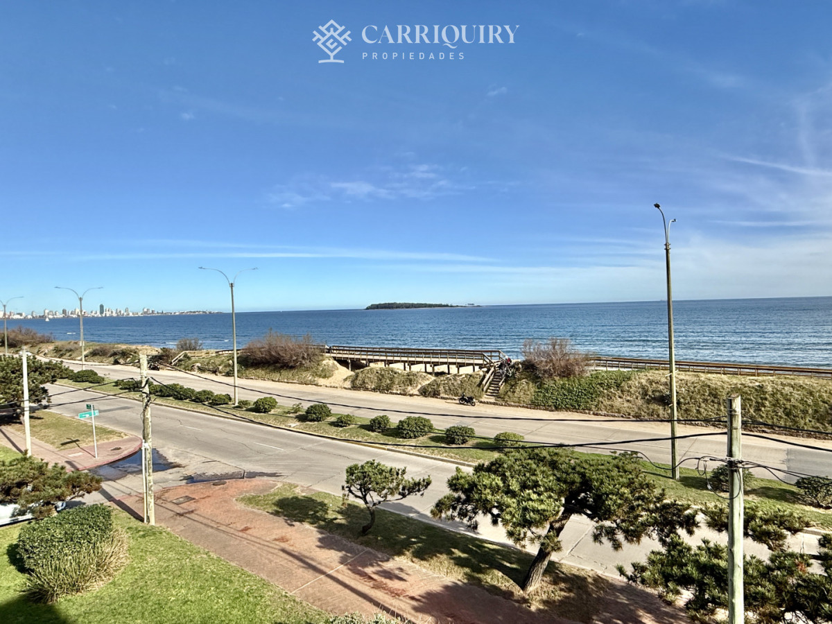 Apartamento ID.8984 - PRIMERA LINEA EN PLAYA MANSA
