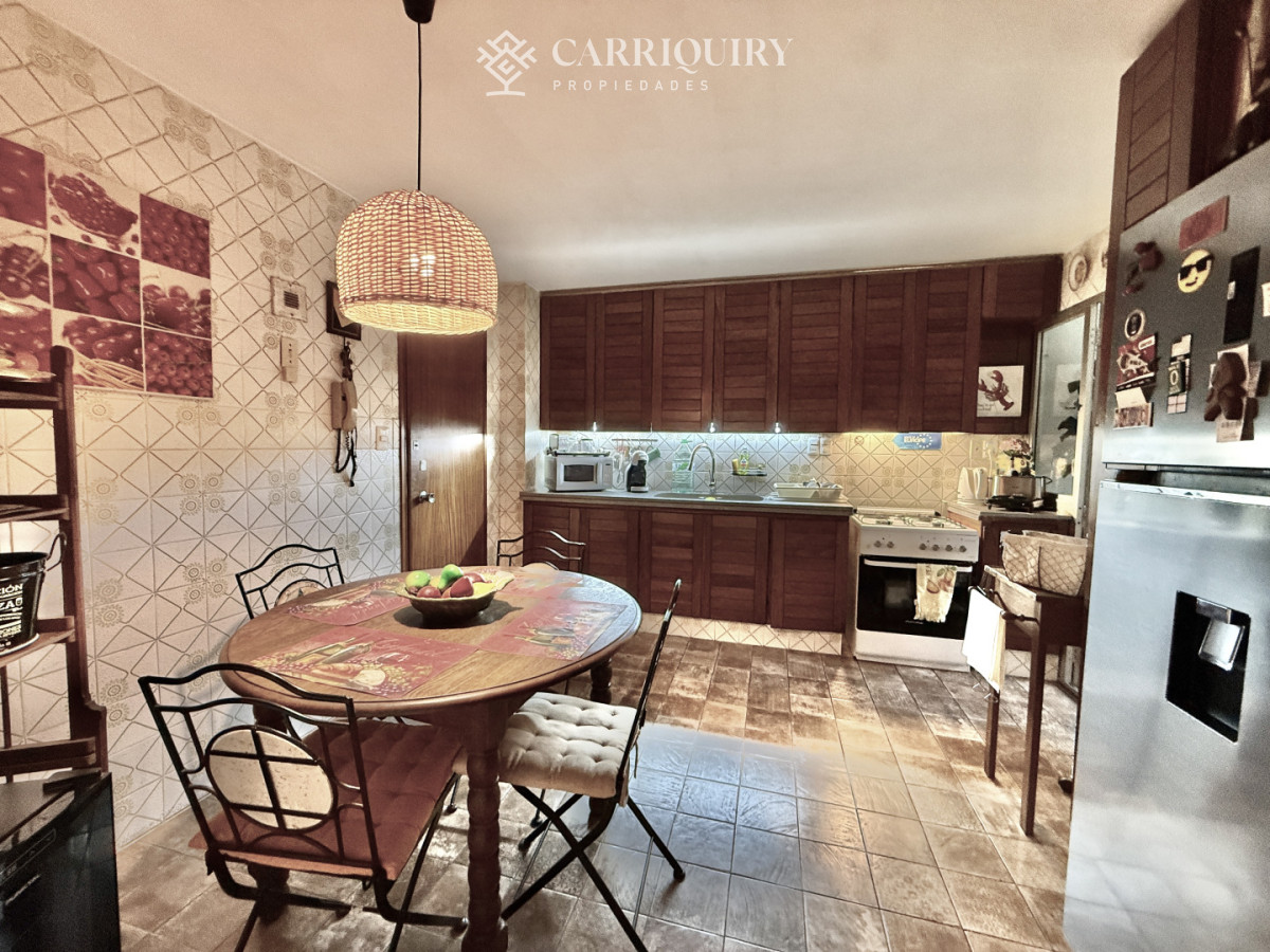 Apartamento ID.8407/Venta-apartamento-2-dormitorios-Punta-del-este - Apartamento en venta de 4 dormitorios y 3 baños en Punta del Este