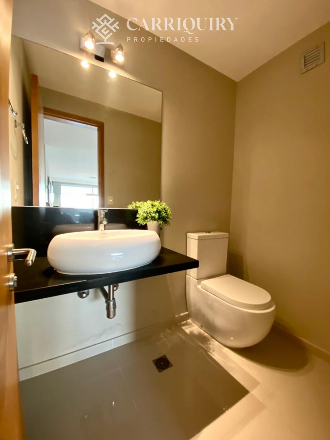 Apartamento ID.8 - Apartamento en Venta Playa Mansa 3 dormitorios Sunrise Tower