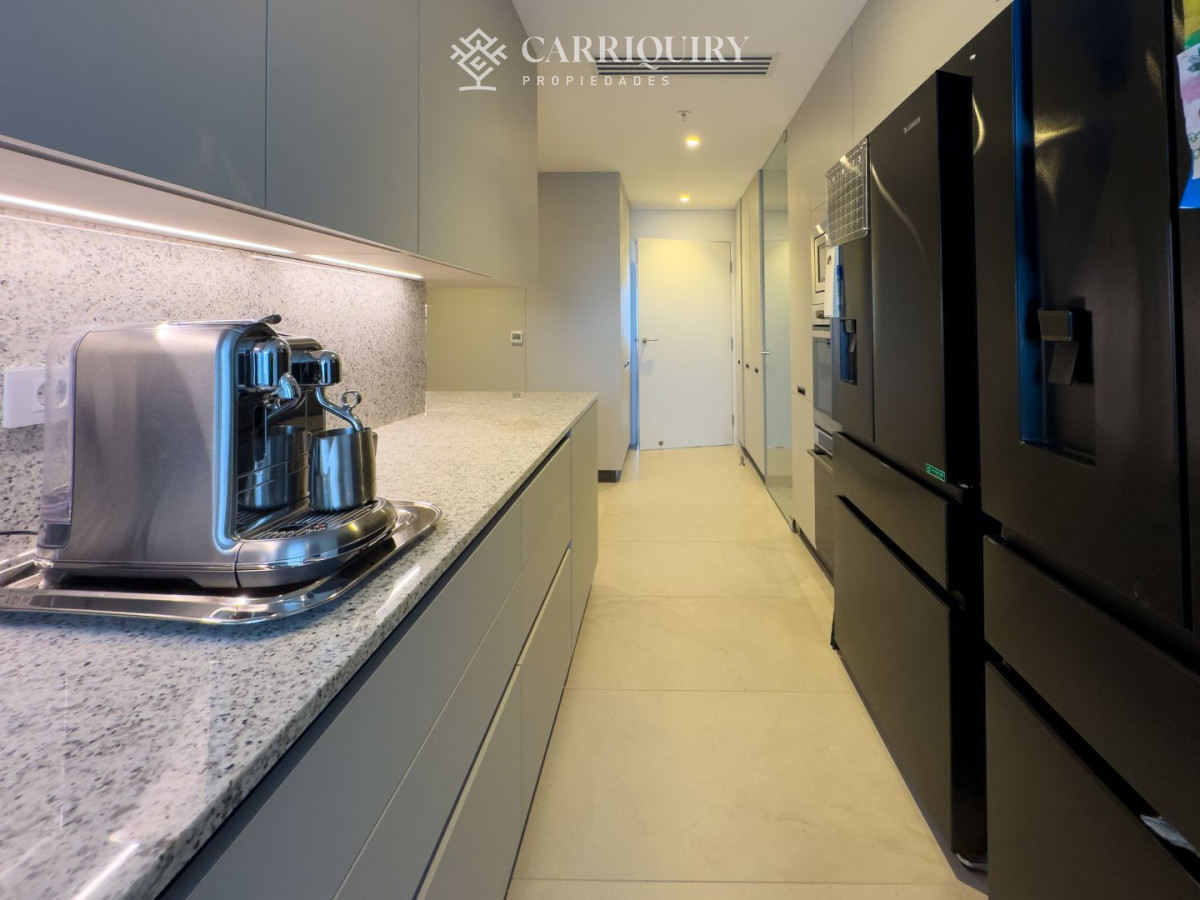 Apartamento ID.10595 - Apartamento en alquiler temporario Le Parc III Punta del Este - 3 dormitorios en suite