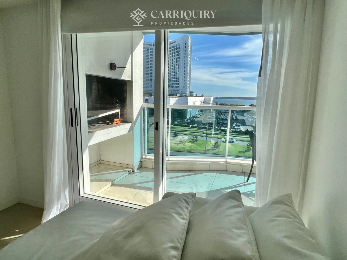 Apartamento ID.6965/Apartamento-en-alquiler-temporario-Playa-Mansa-2-dormitorios-SUNRISE-TOWER - ALQUILER TEMPORARIO APARTAMENTO 2 DORMITORIOS Y DEPENDECIA CASINO TOWER PLAYA MANSA