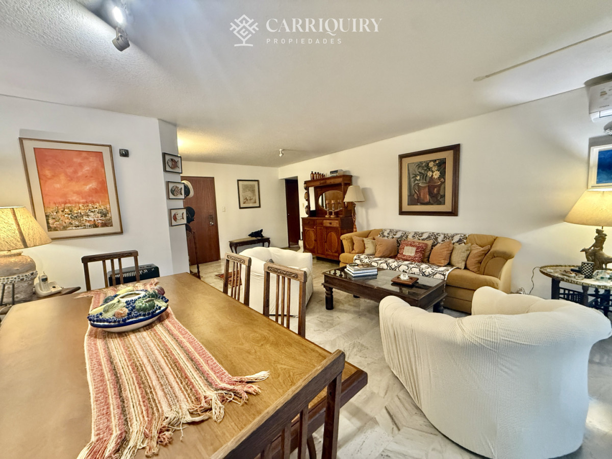 Apartamento ID.8407/Venta-apartamento-2-dormitorios-Punta-del-este - Apartamento en venta de 4 dormitorios y 3 baños en Punta del Este