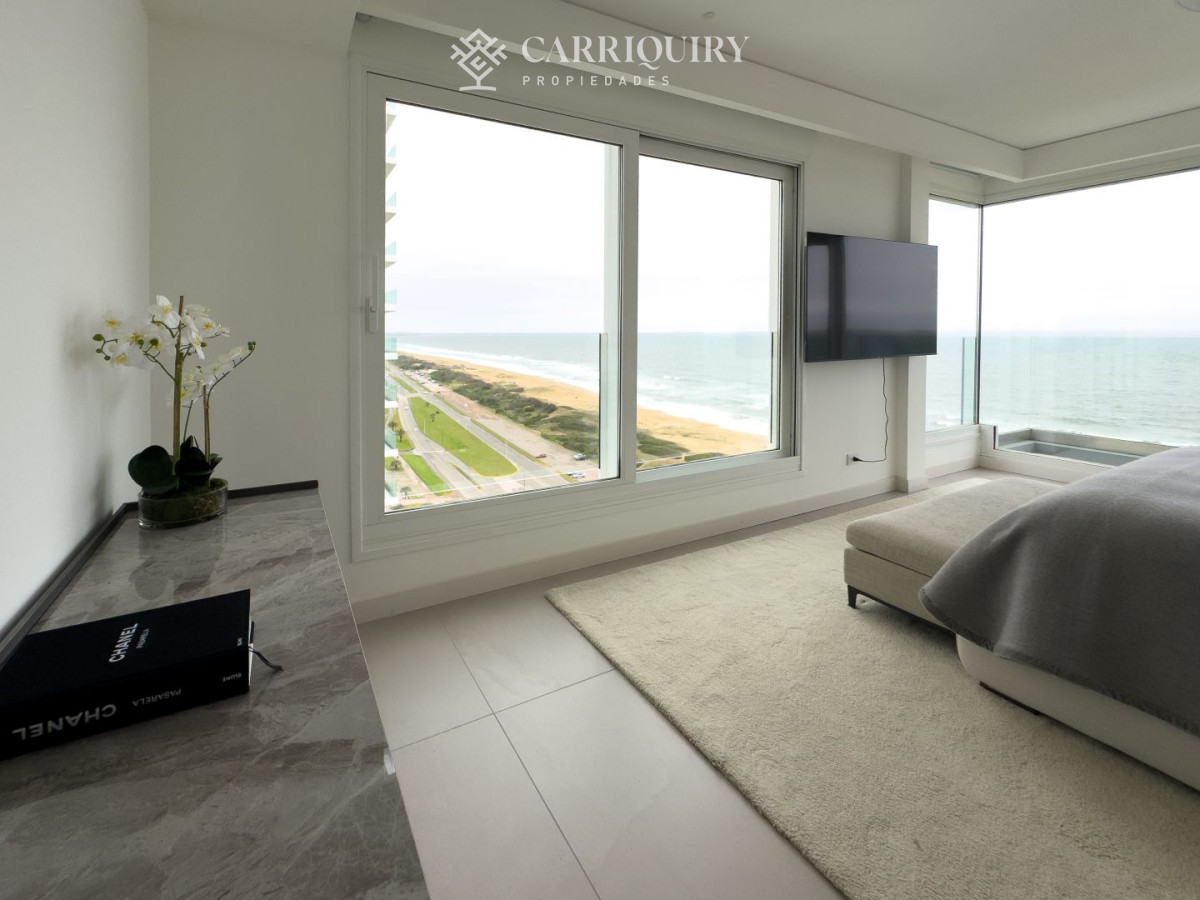 Apartamento ID.10595 - Apartamento en alquiler temporario Le Parc III Punta del Este - 3 dormitorios en suite
