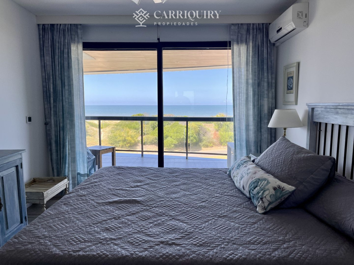 Apartamento ID.10640 - Apartamento en venta Arenas Blancas Punta del Este - 2 dormitorios frente al mar