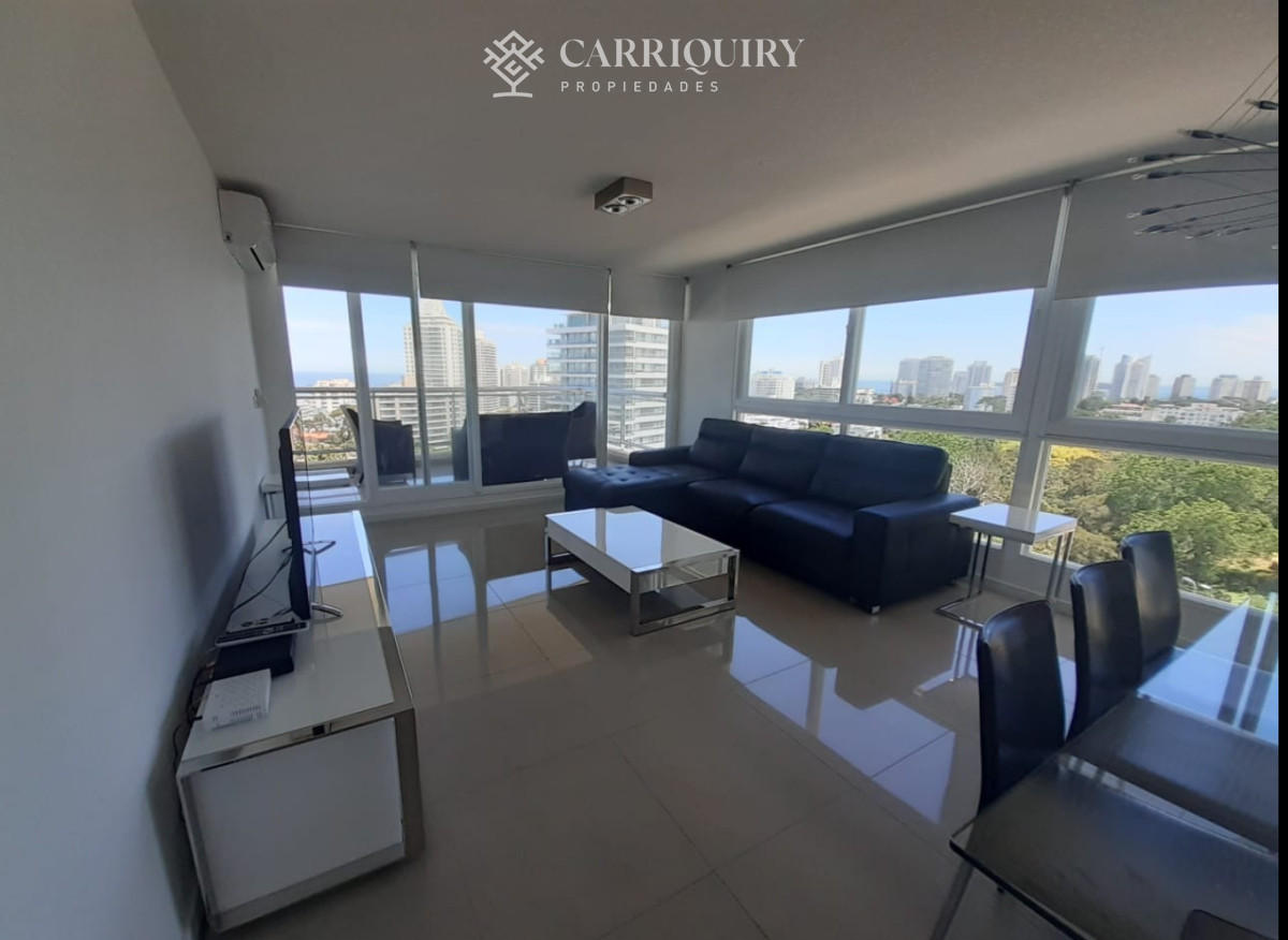 Apartamento ID.8707 - Apartamento a la venta en Playa Brava - Punta del Este