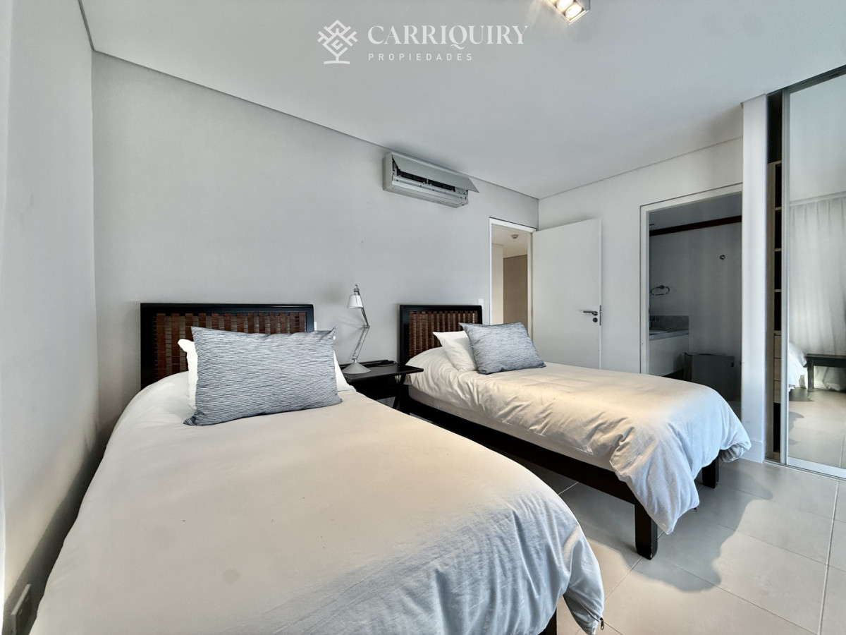 Apartamento ID.10183/-venta-MILLENIUM-TOWER-mansa-frente-al-mar-tres-suites-y-dependencias - Exclusivo Apartamento Frente al Mar en Brava, LE PARC ESQUINERO EN ALQUILER TEMPORARIO Punta del Este
