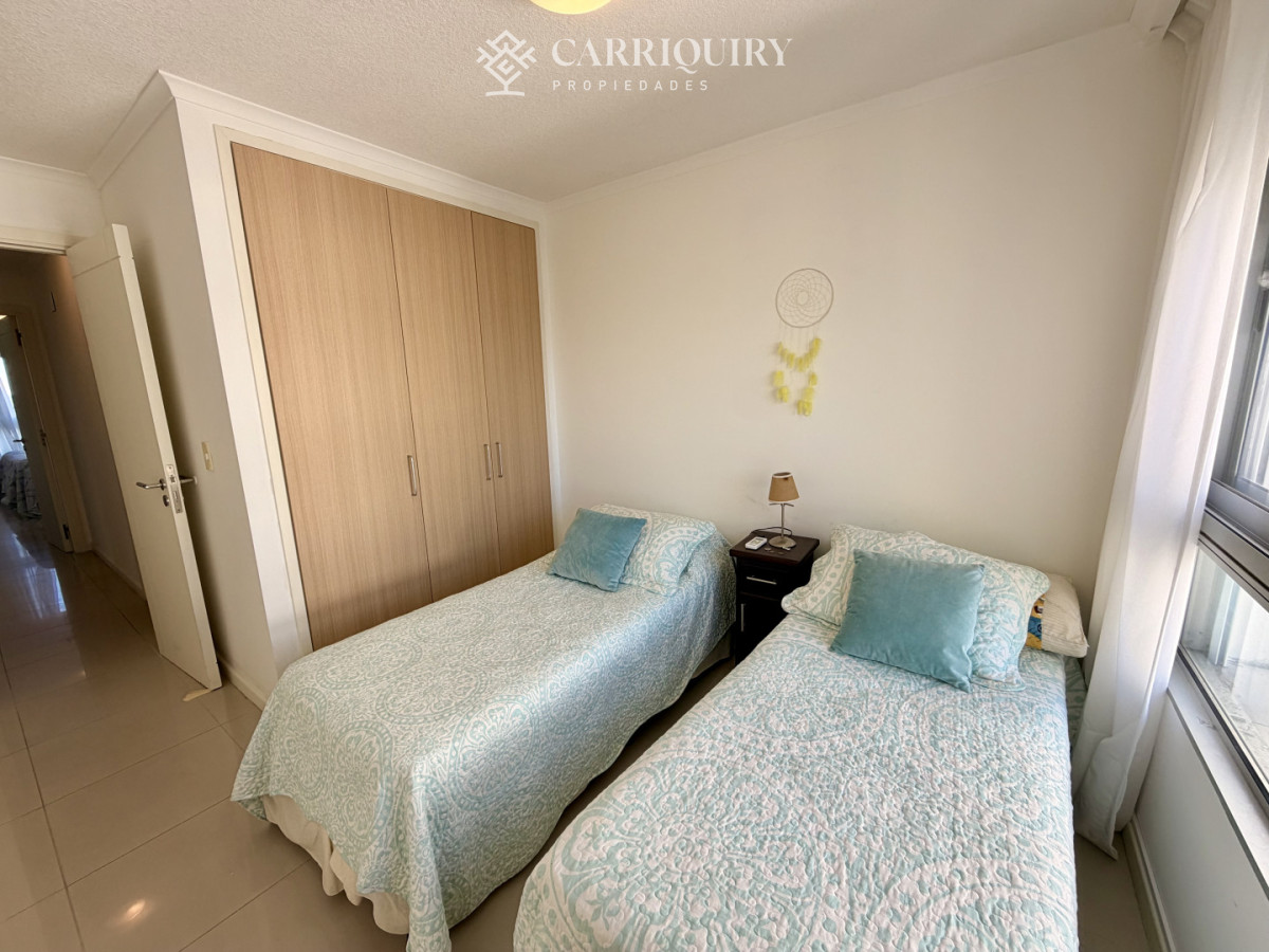 Apartamento ID.10153 - PENTH HOUSE EN VENTA EDIFCIO OCEAN DRIVE PUNTA DEL ESTE 2 DORMITORIOS Y GRAN BARABACOA