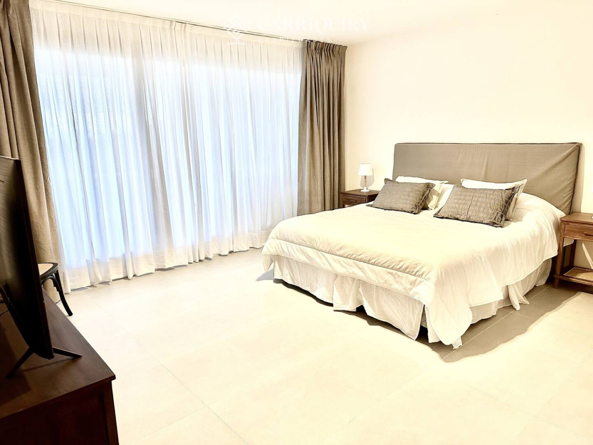 Apartamento ID.7292/APARTAMENTO,-4-DORM- -DEP.-SERV,-PUERTO,-PUNTA-DEL-ESTE,-VENTA-Y-ALQUILER - ALQUILER TEMPORARIO Y VENTA APARTAMENTO 3 DORMITORIOS