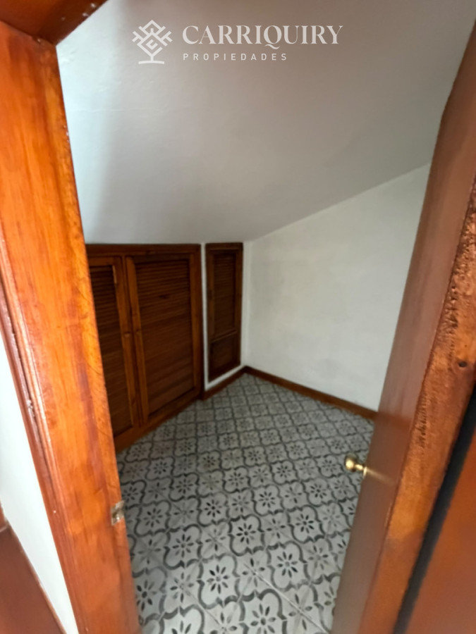 Apartamento ID.10688/Venta-Punta-del-este - Muy lindo duplex de 1 dormitorio y medio en alquiler anual en Playa Mansa