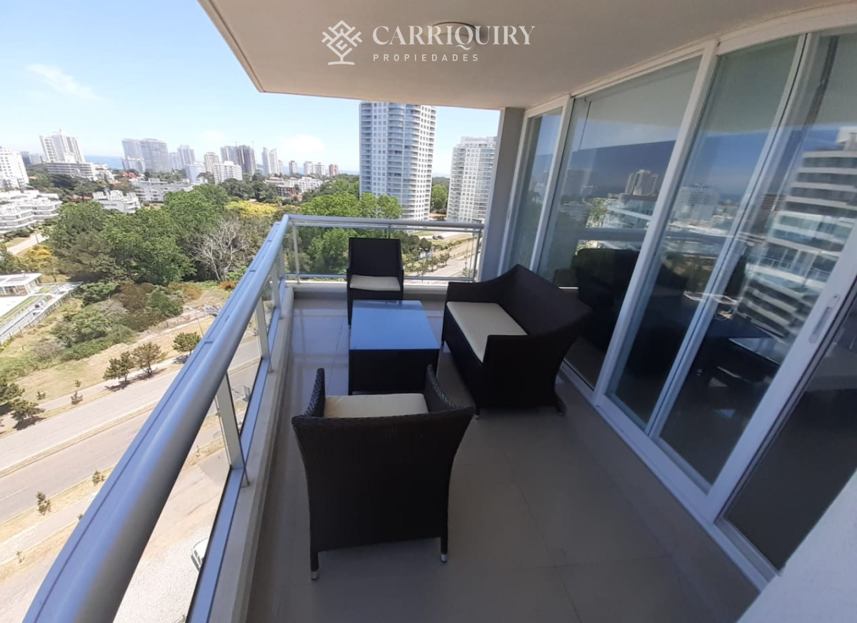 Apartamento ID.8707 - Apartamento a la venta en Playa Brava - Punta del Este