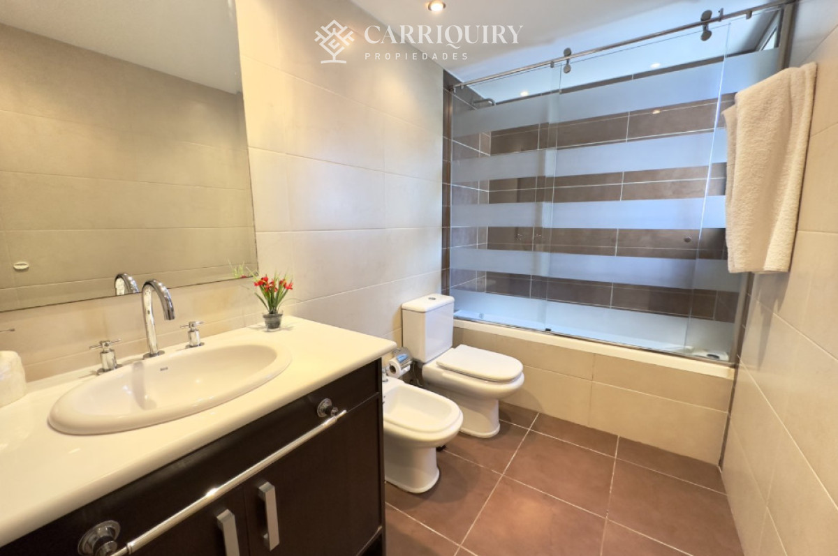 Apartamento ID.10630 - Exclusivo departamento de 3 suites en venta y alquiler temporal en Playa Brava