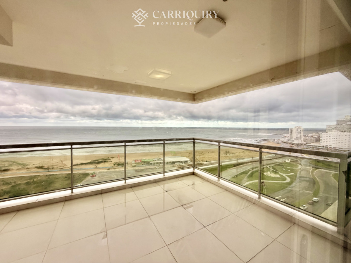 Apartamento ID.10292/Apartamento-venta-2-dormiotiros-en-torre-Trump - Apartamento en venta 3 dormitorios Imperiale Punta del Este 