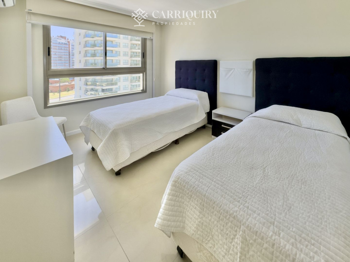 Apartamento ID.10638 - Apartamento en venta Imperiale II Punta del Este - 3 dormitorios en suite