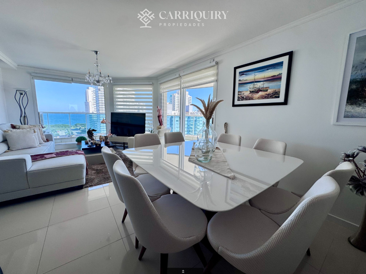 Apartamento ID.10517/Excelente-apartamento-en-alquiler-frente-al-mar-en-playa-mansa!- - APARTAMENTO ESQUINERO EN VENTA 3 DORMITORIOS EN SUITE EN CASINO TOWER 