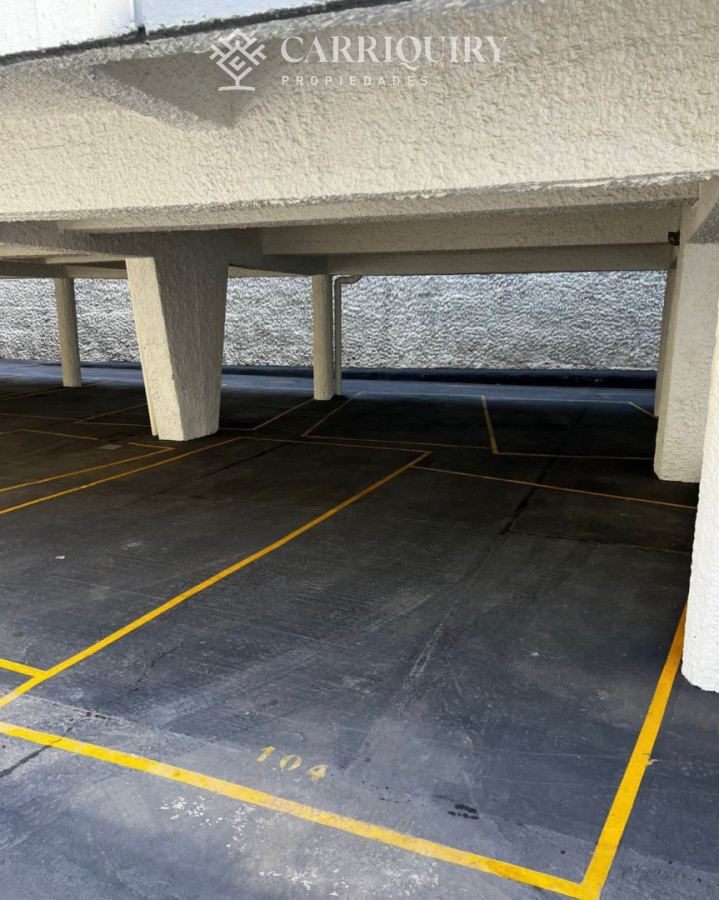 Apartamento ID.9993 - VENTA DE APARTAMENTO 1 DORM Y MEDIO EN PENINSULA