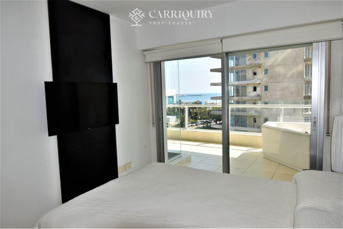 Apartamento ID.172 - Apartamento en alquiler temporario Playa Mansa 2 dormitorios
