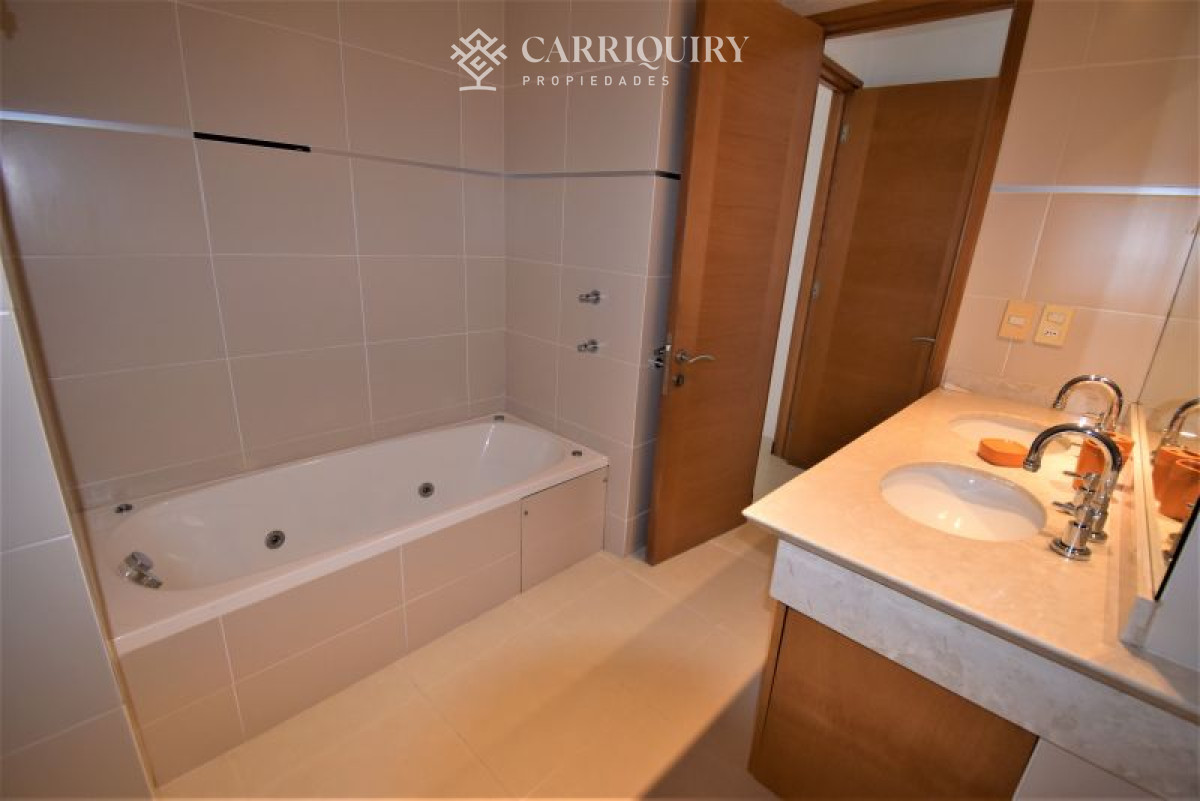 Apartamento ID.172 - Apartamento en alquiler temporario Playa Mansa 2 dormitorios