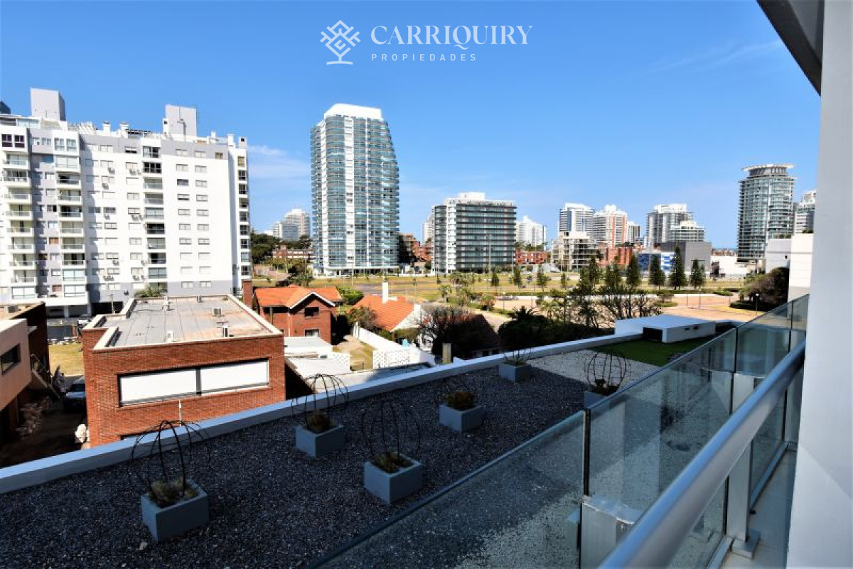 Apartamento ID.172 - Apartamento en alquiler temporario Playa Mansa 2 dormitorios