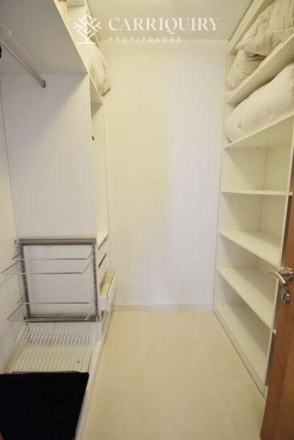 Apartamento ID.2354 - Apartamento en venta Playa Mansa 3 dormitorios SEASONS